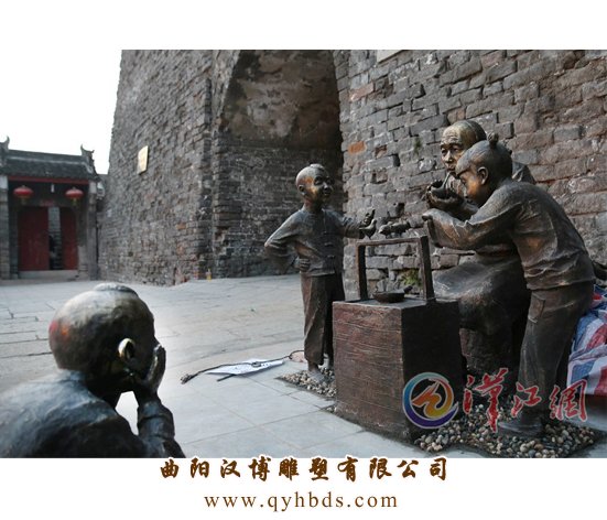 铸铜人物雕塑