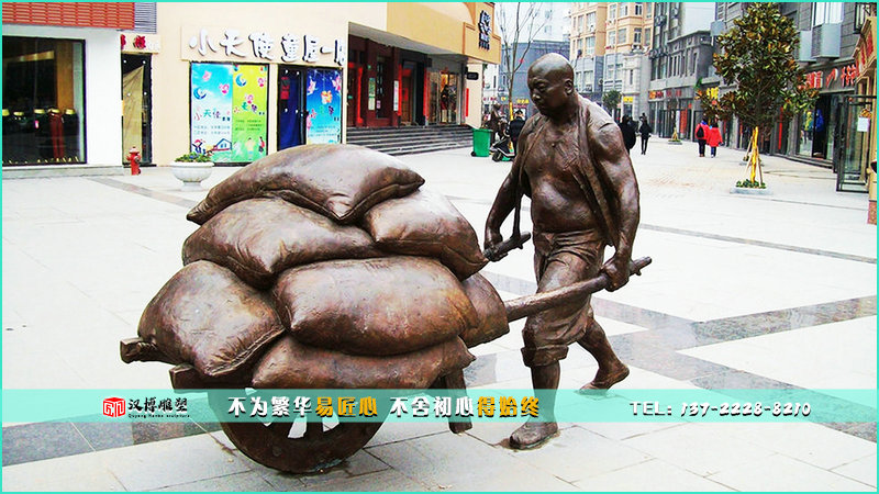 传统工艺铜雕,推车运货雕塑,雕塑定制厂家